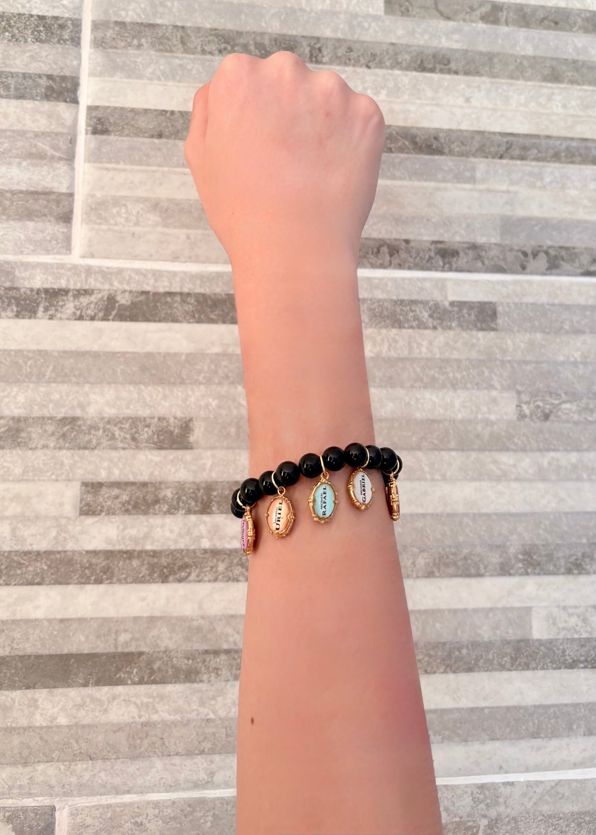 INFYNIA |ONIX Pulsera Arcángeles + Medalla San Benito