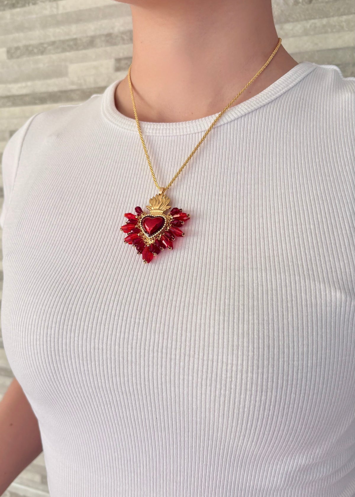 INFYNIA | Collar Sagrado Corazón