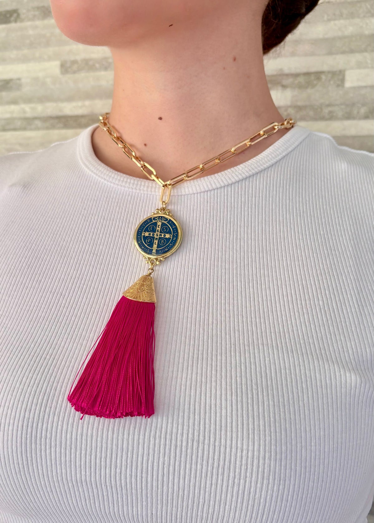 INFYNIA | Collar San Benito Rosa